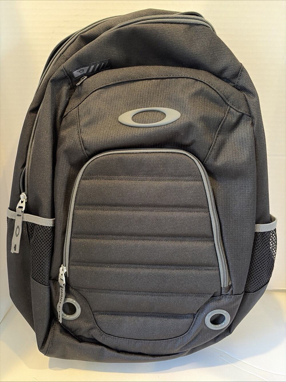 Oakley 26L Gearbox 5-Speed Backpack Stone black NEW w/ Tags